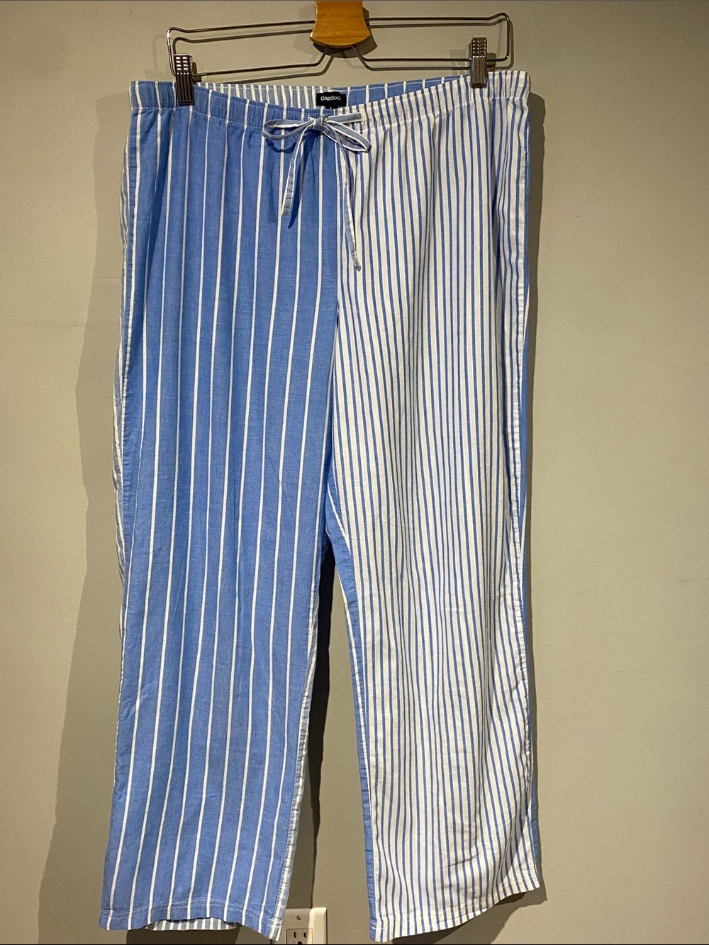 GapBody 2023 Cotton Poplin Blue Mixed Stripe Pant